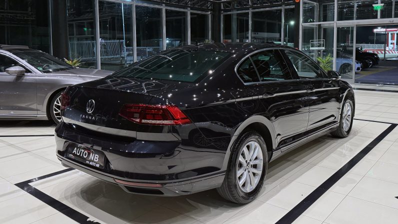 VW PASSAT 2.0 TDI HIGHLINE