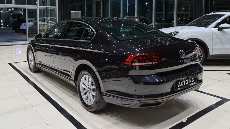 VW PASSAT 2.0 TDI HIGHLINE