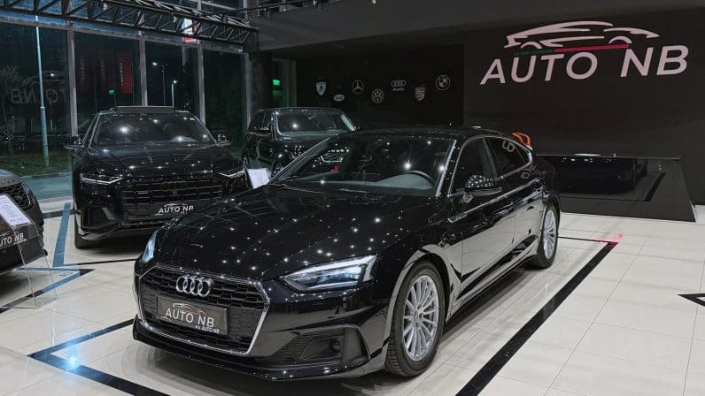 AUDI A5 Sportback 2.0 30TDI