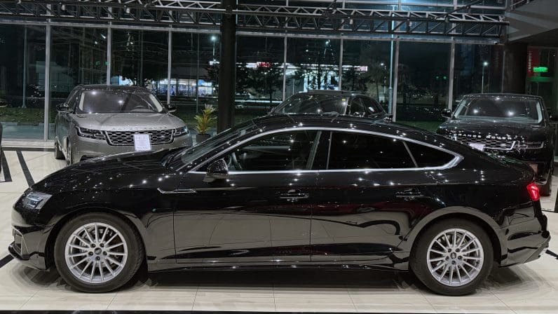 AUDI A5 Sportback 2.0 30TDI