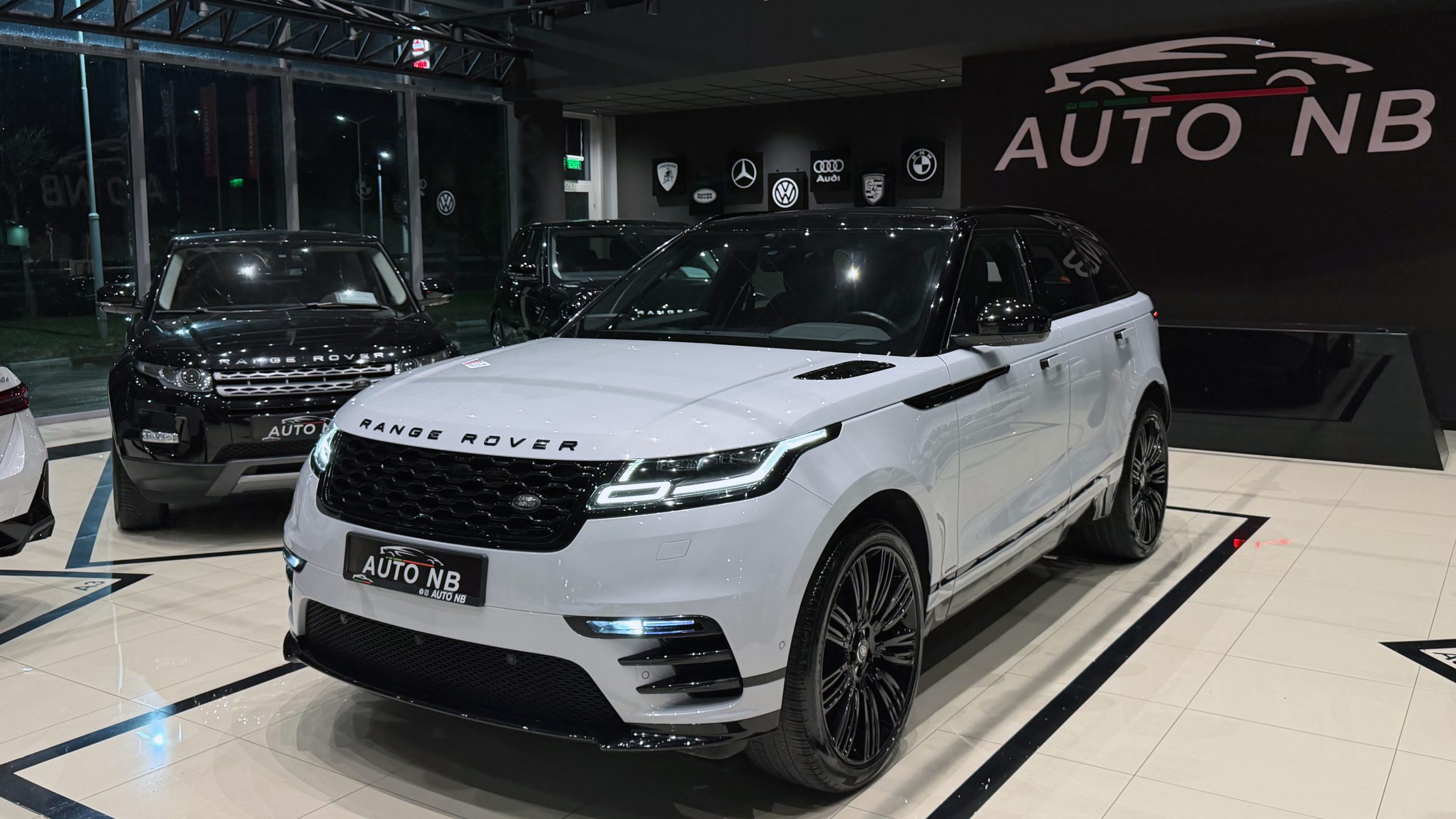 RANGE ROVER VELAR D240 S R-DYNAMIC