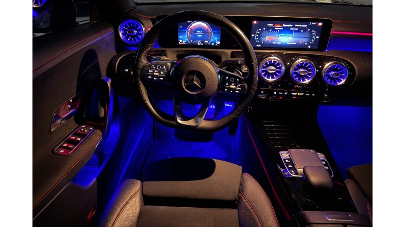 MERCEDES BENZ CLA 200D AMG