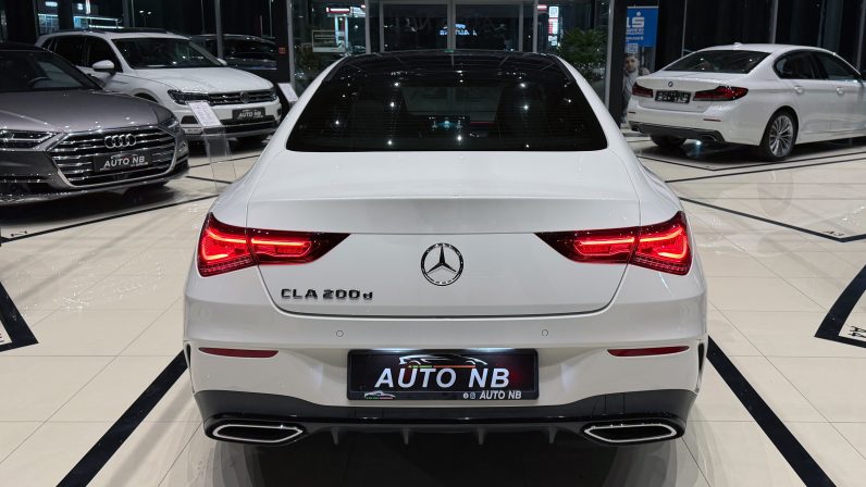 MERCEDES BENZ CLA 200D AMG