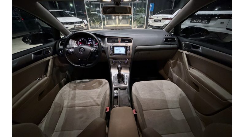 VW GOLF 7 2.0TDI DSG Comfortline