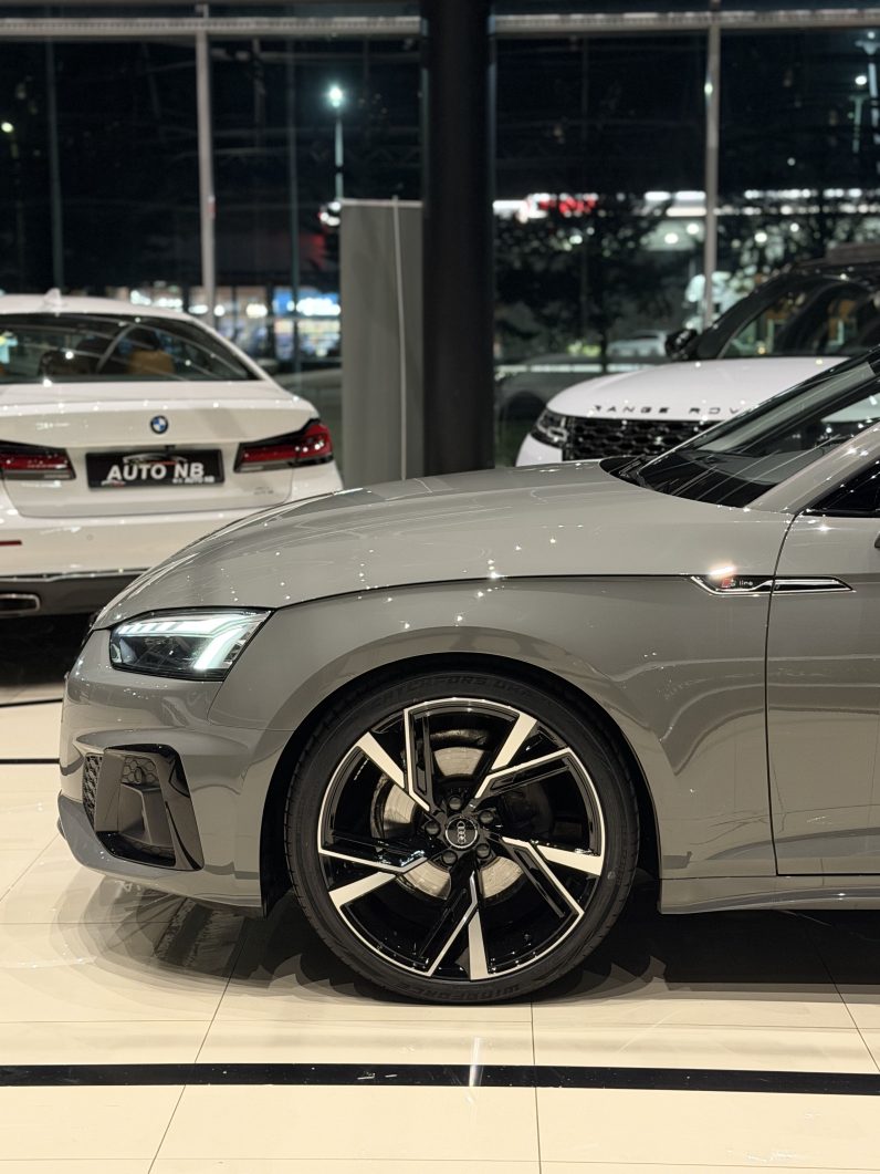AUDI A5 S-line