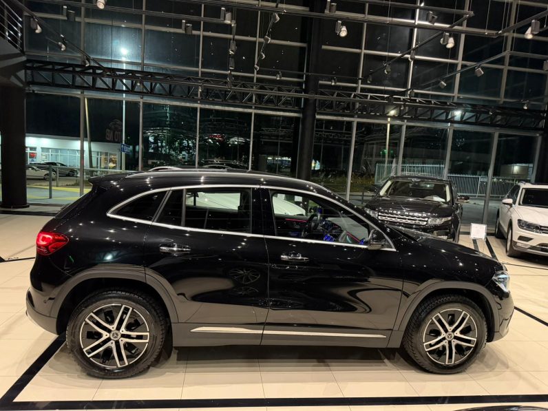 MERCEDES GLA 200d