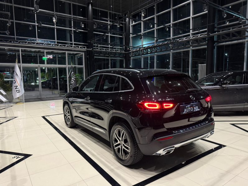 MERCEDES GLA 200d