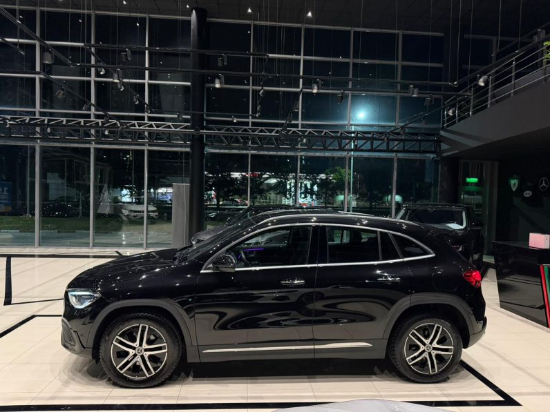 MERCEDES GLA 200d