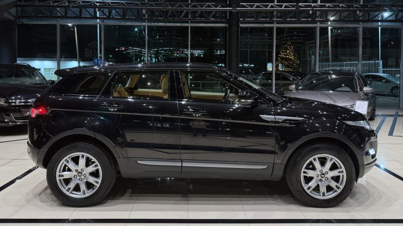 Land Rover Evoque 2.2 Td4 Pure